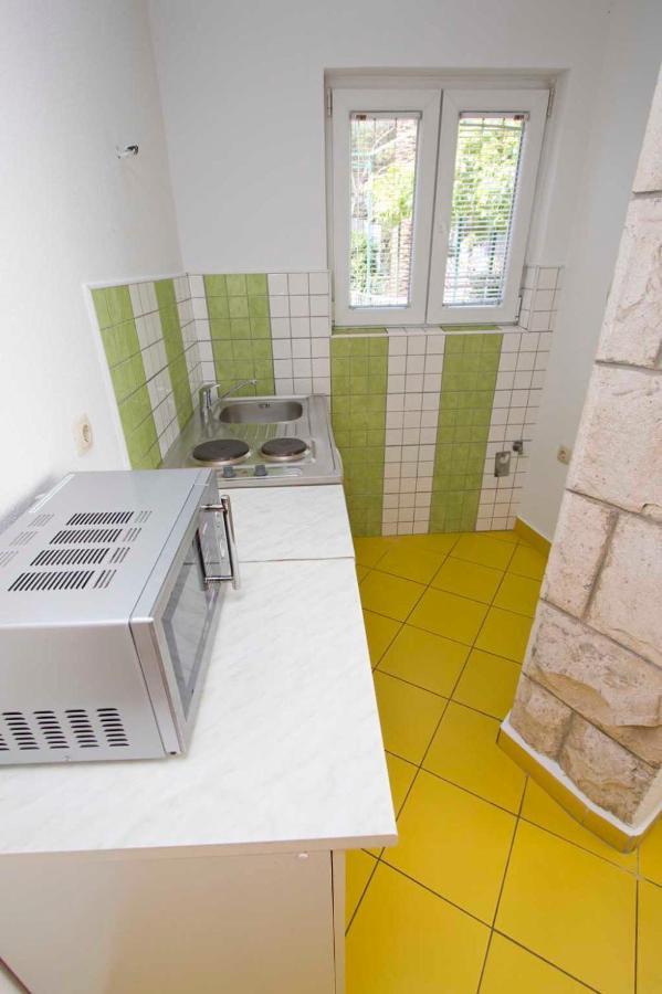 Apartments Srdjan Makarska Ngoại thất bức ảnh